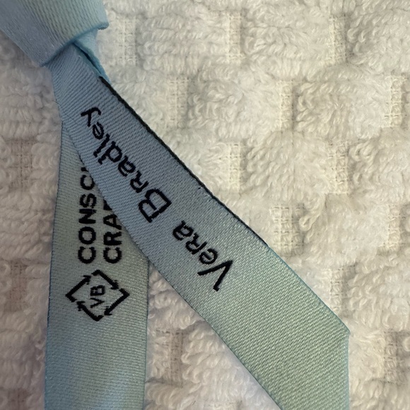 Vera Bradley Multicolor Floral Quilted Wallet - Picture 4 of 5